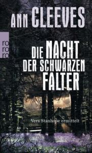 Die Nacht der schwarzen Falter Cleeves, Ann 9783499272387