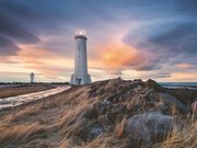 Magische Stimmung über dem Leuchtturm von Akranes, Island  4005555007326